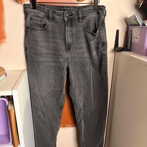 Washed black Mom Jeans